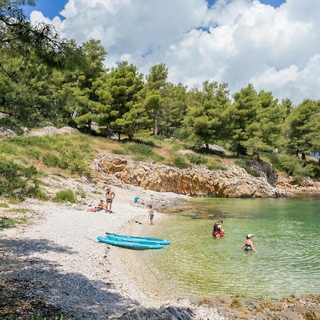 Apartments By The Sea Slatine, Ciovo - 15504 Esterno foto