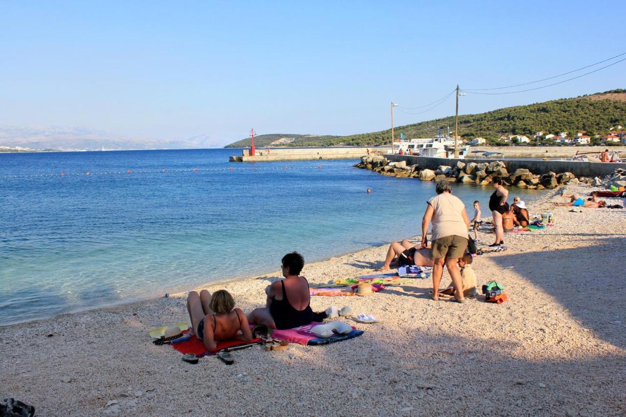 Apartments By The Sea Slatine, Ciovo - 15504 Esterno foto