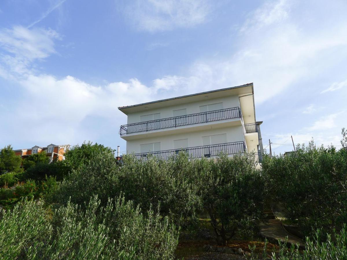 Apartments By The Sea Slatine, Ciovo - 15504 Esterno foto