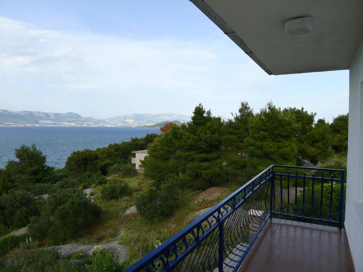 Apartments By The Sea Slatine, Ciovo - 15504 Esterno foto